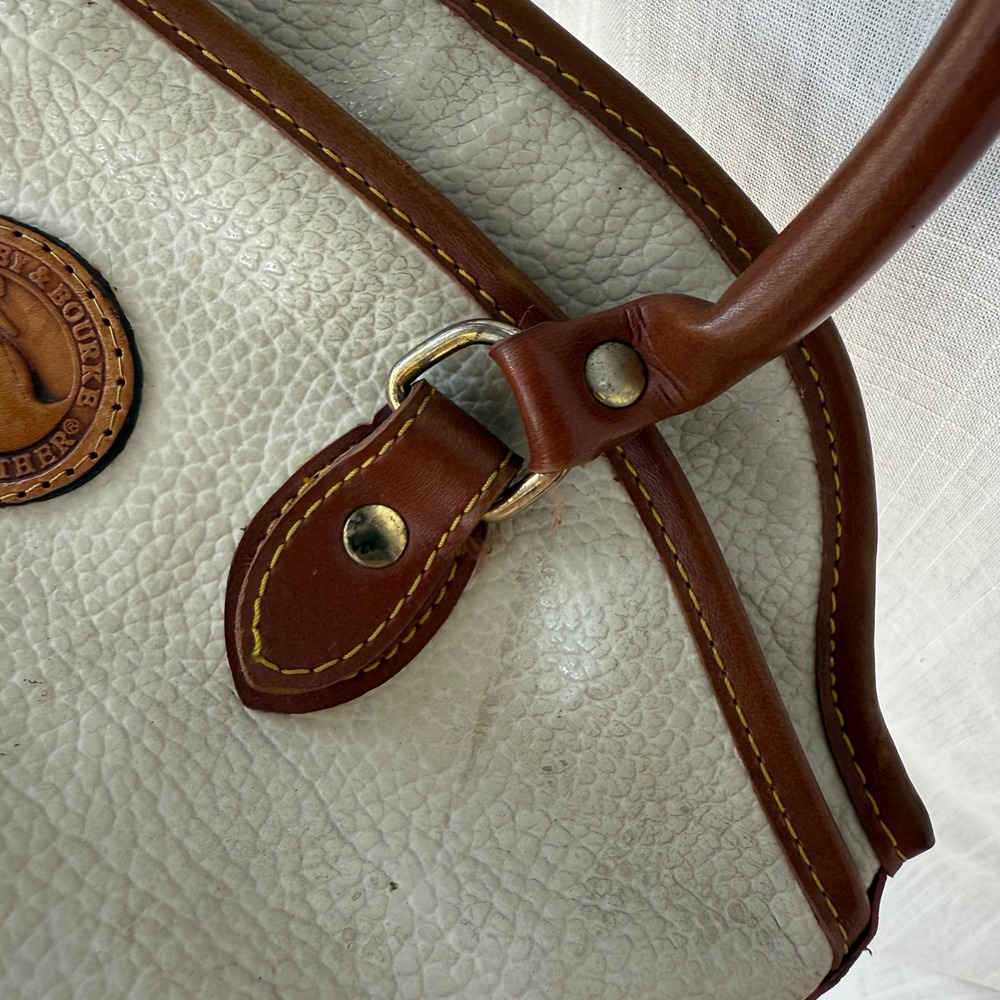 Vintage Dooney & Bourke All Weather Leather Dome Satchel Beige Brown Duck Bag - Picture 4 of 10